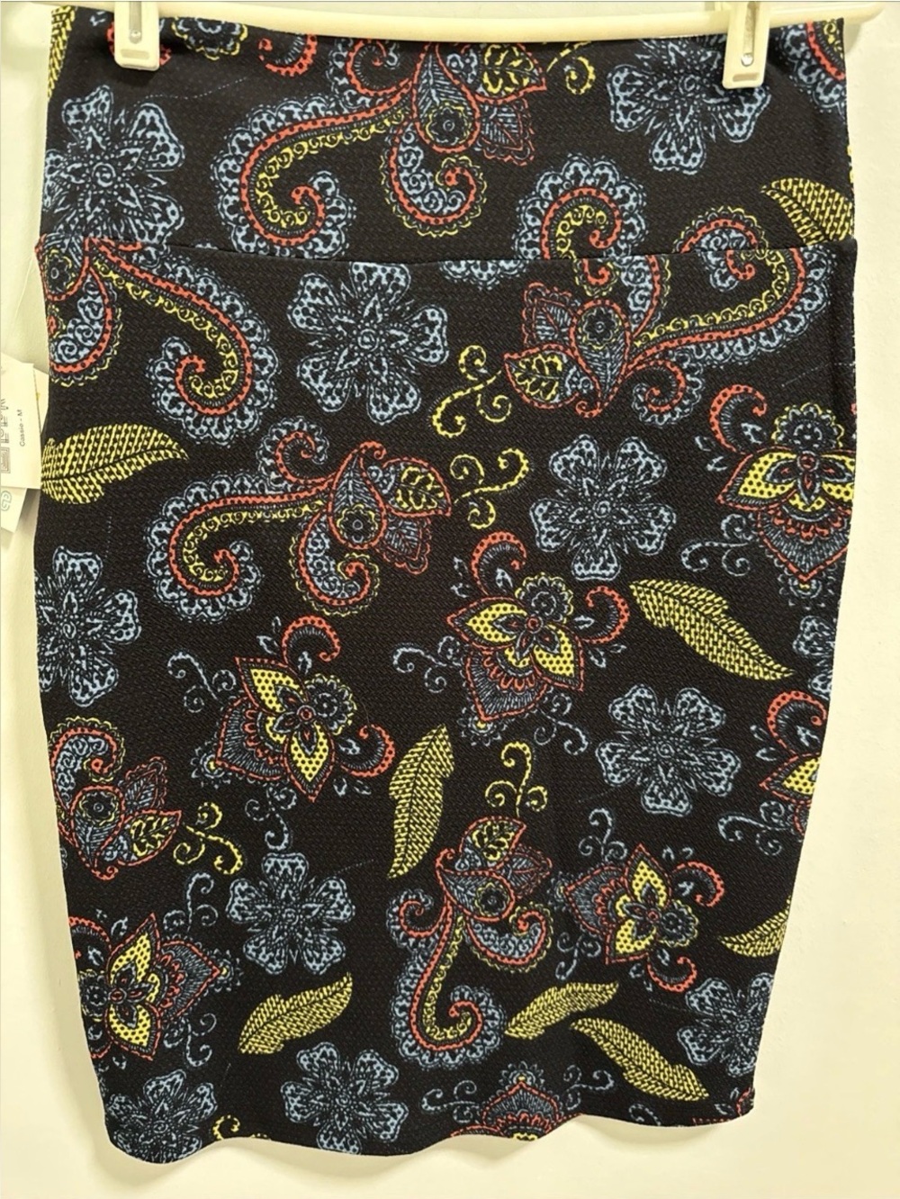 Lularoe Cassie Black Floral Paisley Pencil Skirt - Multicolor Pattern Med NWT